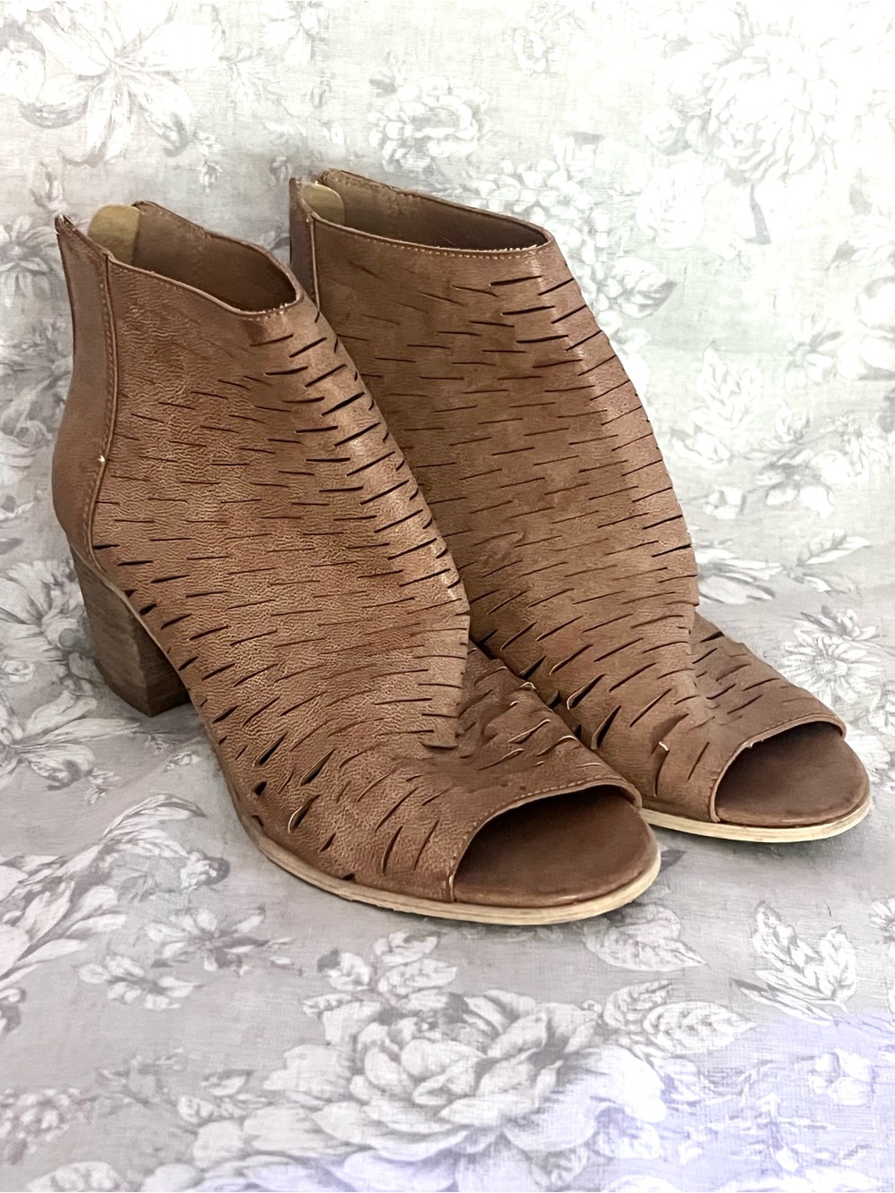 Madden Girl Laser Cut Peep Toe Booties Cognac Brown Size 38